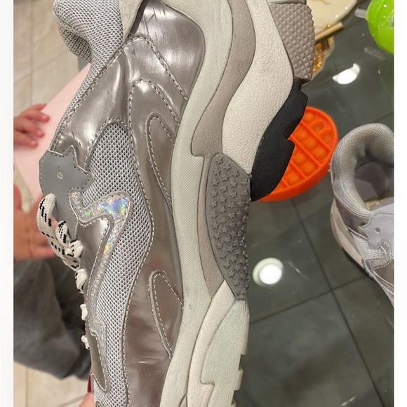 Ash sneakers size 39 - Picture 4 of 4